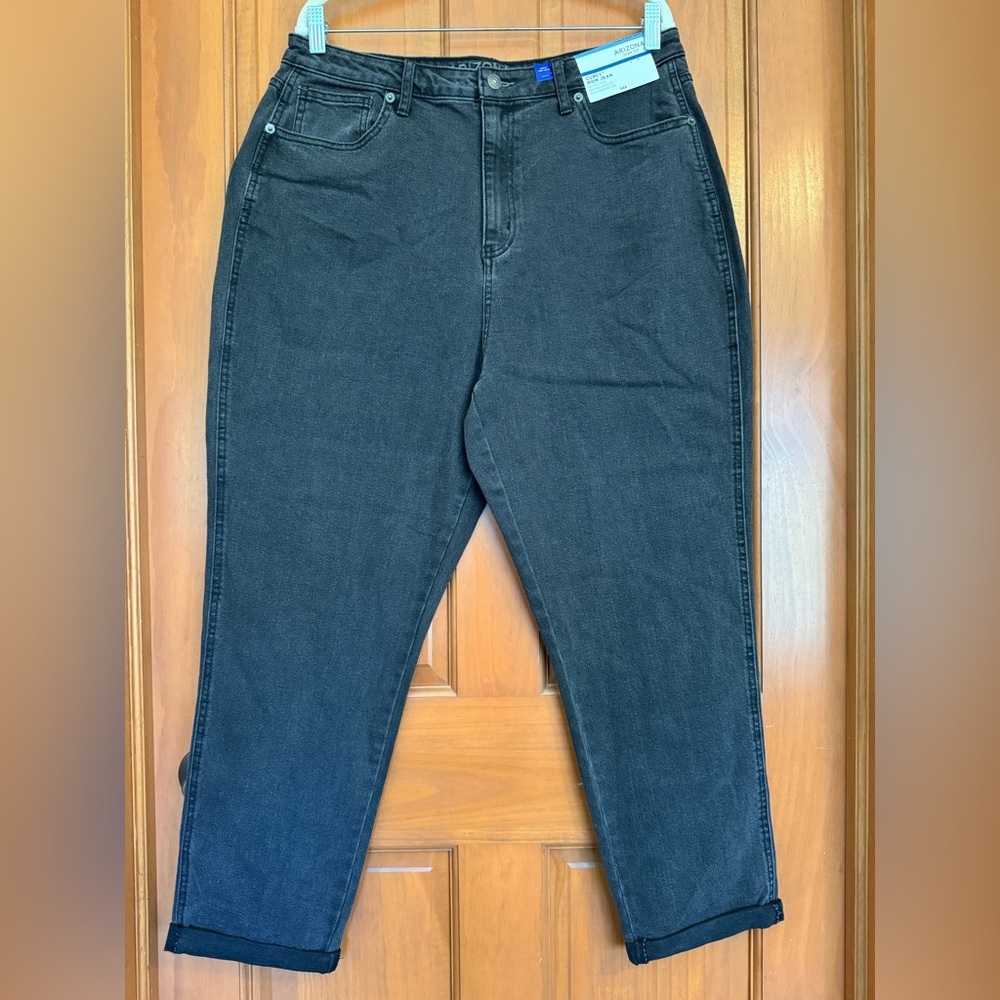 NWT Arizona Jean Company Curvy Mom Jeans